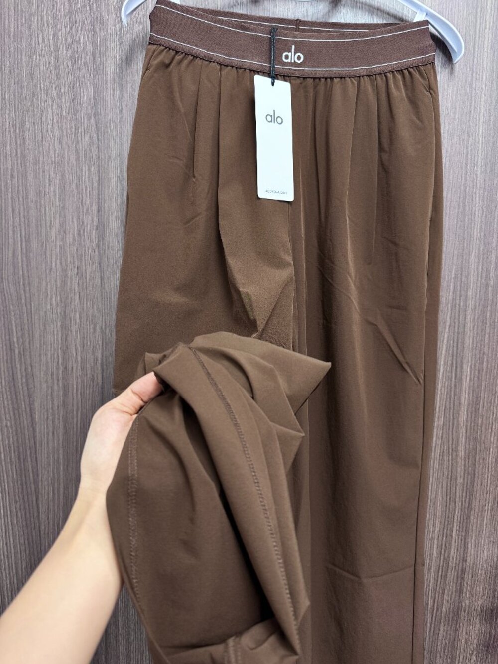 🟤NWT ALO Yoga Coffee Brown Women's Suit Up Pants(Regular 30 inches) - Picture 3 of 7